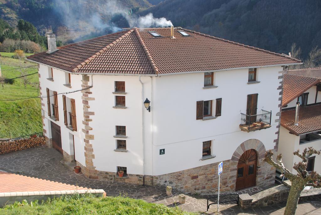 Matxitxulo Family Rooms Ezkurra Εξωτερικό φωτογραφία